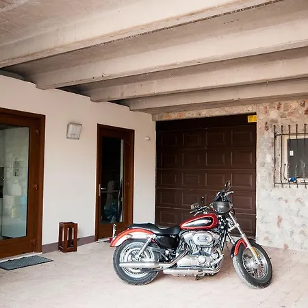 Bed & Breakfast Ledro Mezzolago