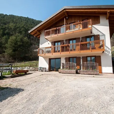 Ledro Bed & Breakfast 3*